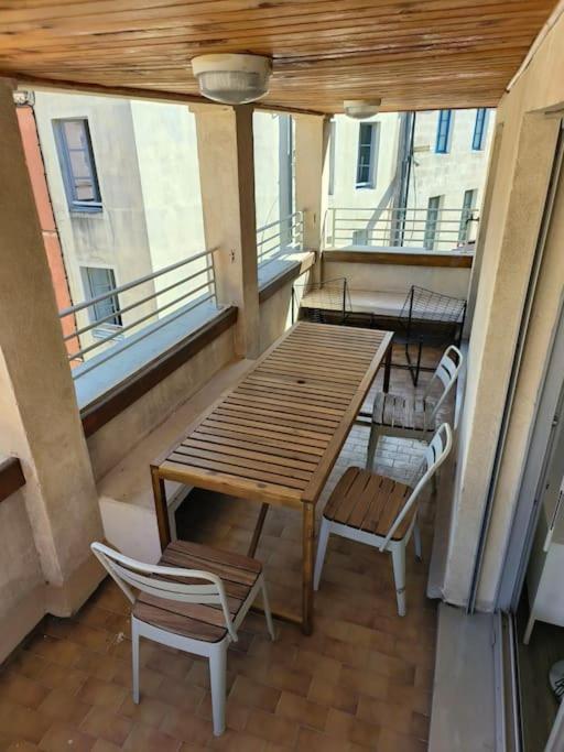 Апартаменти 4 - 6 Personnes Nimes Centre - Clim - Terrasse - Wifi Екстер'єр фото